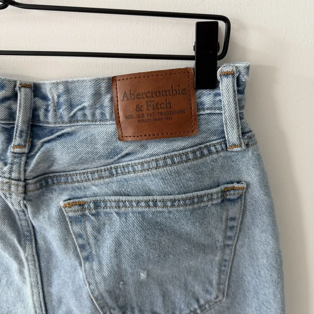 Abercrombie & Fitch Jeans Mens 29x30 Authentic Rigid Denim Loose Fit Light Wash